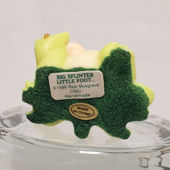 Real Musgrave Little Foot Dragon Figurine - Picture 6 of 9